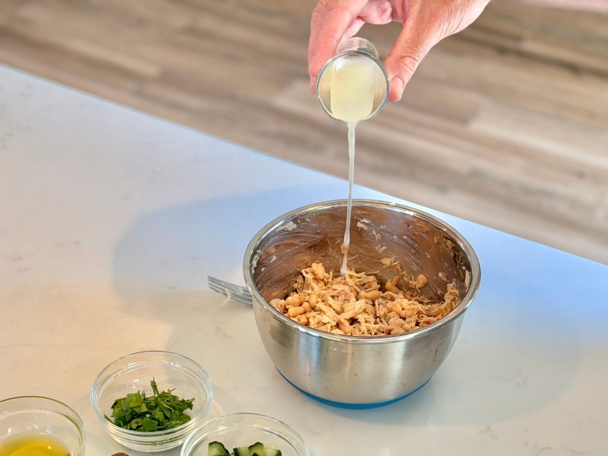 Tuna white bean salad