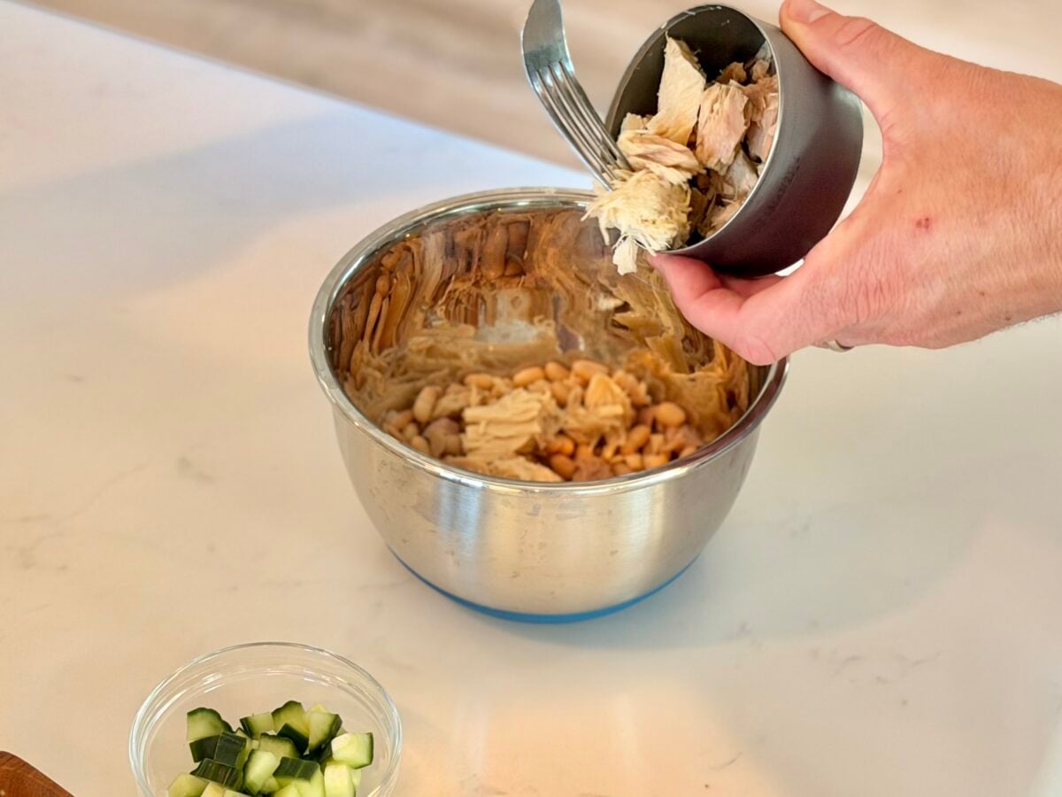 Tuna white bean salad
